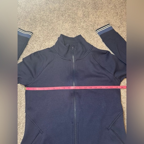 NWT Athleta Triumph Game Point Jacket, Blue/Side Stripes, Sz Medium Tall - Picture 5 of 12